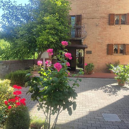 Hotel Arcobaleno Siena Eksteriør billede
