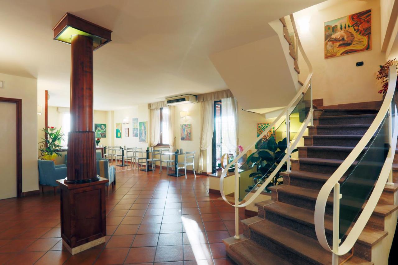 Hotel Arcobaleno Siena Eksteriør billede