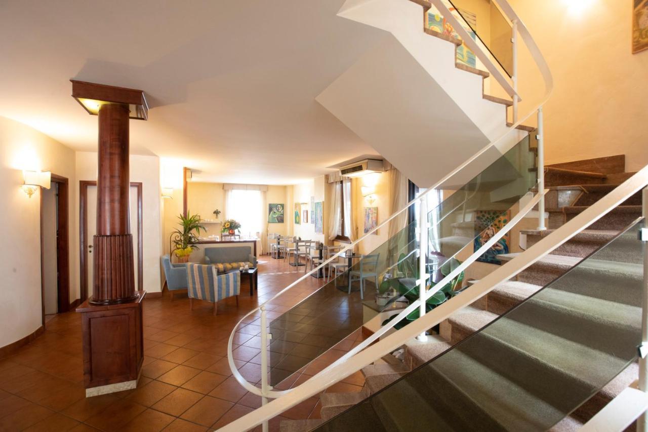 Hotel Arcobaleno Siena Eksteriør billede