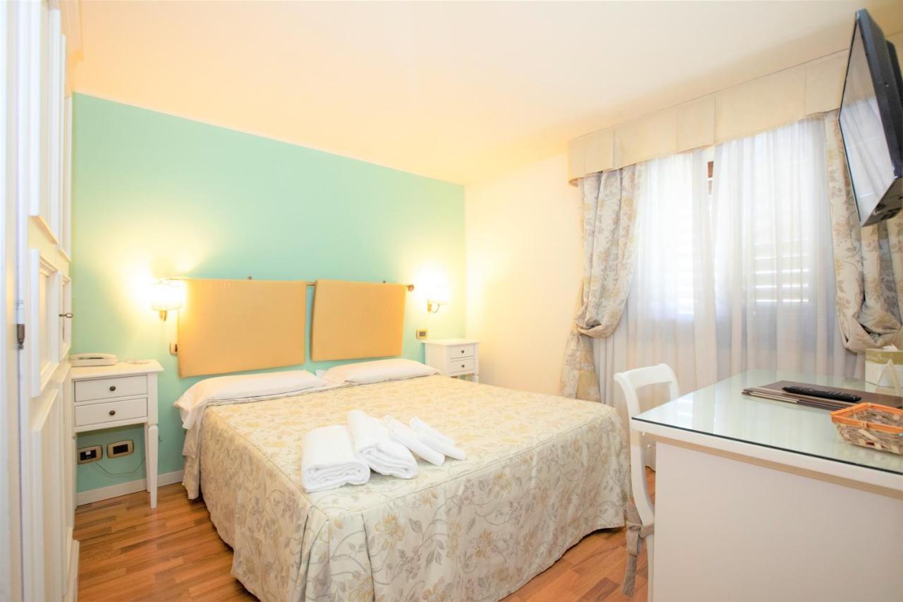 Hotel Arcobaleno Siena Eksteriør billede