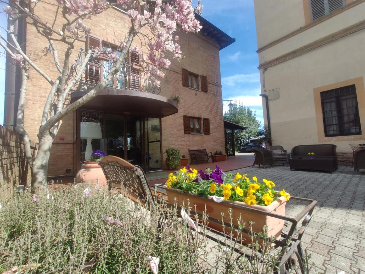 Hotel Arcobaleno Siena Eksteriør billede