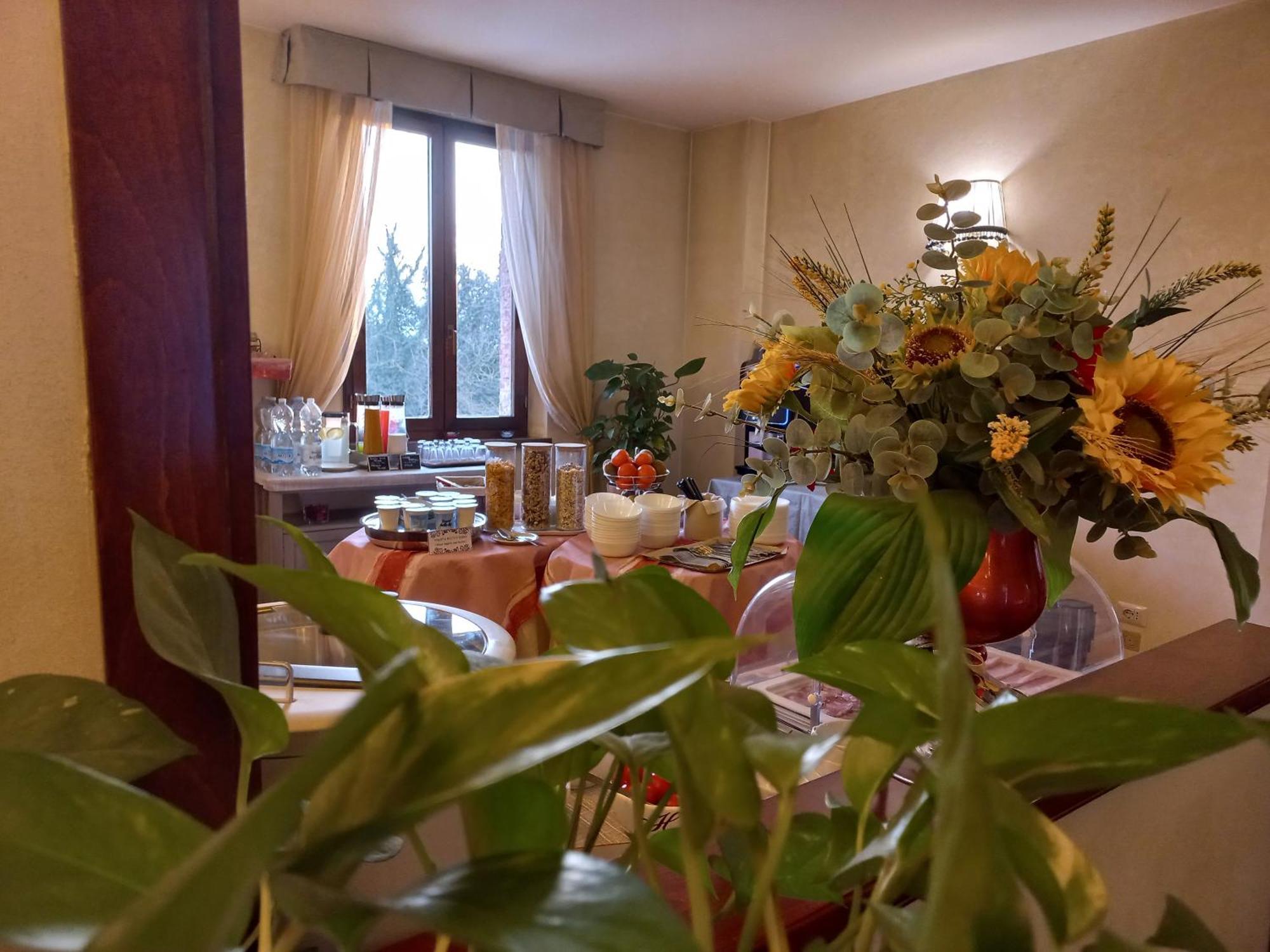 Hotel Arcobaleno Siena Eksteriør billede